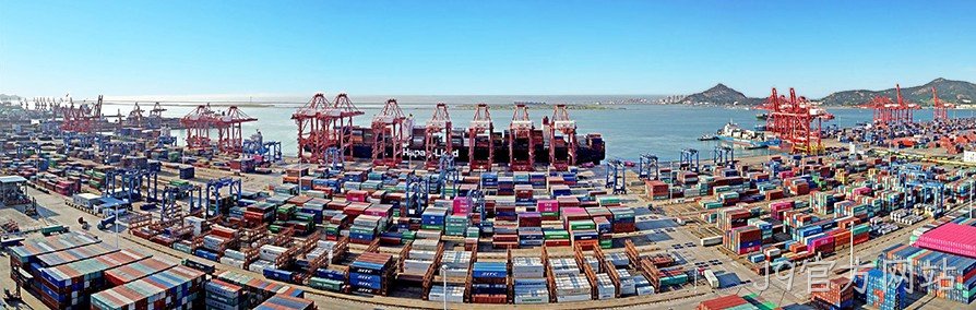 1685603515248946.jpg 集团简介▲里的图.jpg